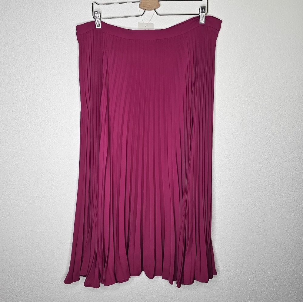Boden Pleated Kristen Maxi Skirt 16 - Picture 5 of 9